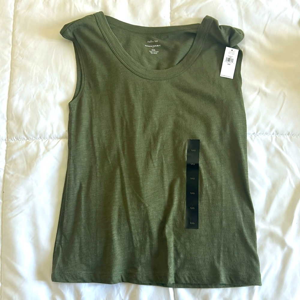 Banana Republic Tank